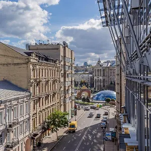 Kievinn 3*, Kiev Ukrayna
